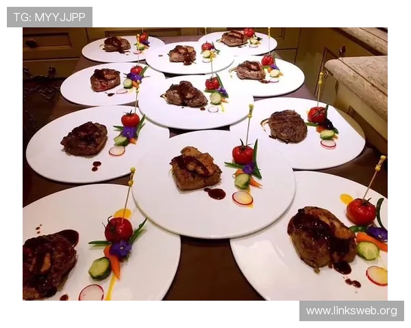 尽享美食盛宴,凯发国际启航号上的餐饮体验不容错过 尽享美食盛宴,凯发国际启航号上的餐饮体验不容错过